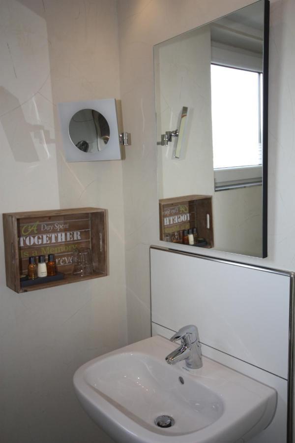 Hotel Haus Berger Кьолн Екстериор снимка