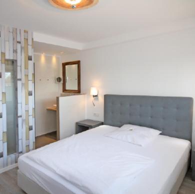 Hotel Haus Berger Кьолн Екстериор снимка