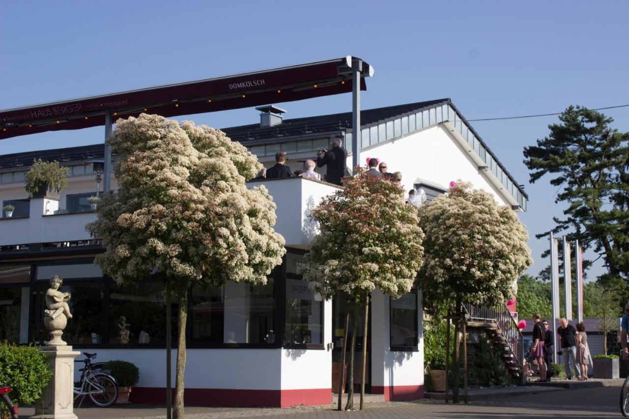 Hotel Haus Berger Кьолн Екстериор снимка