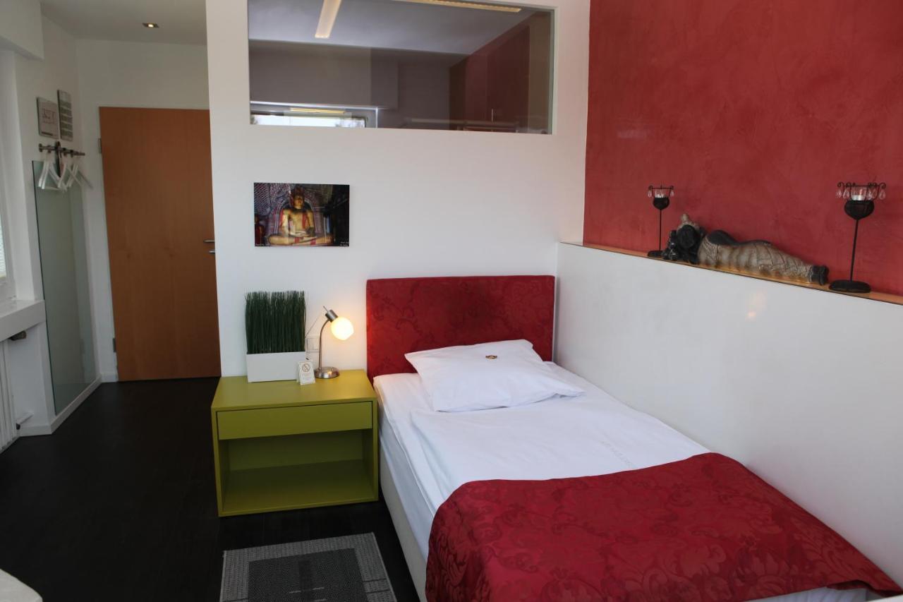 Hotel Haus Berger Кьолн Екстериор снимка